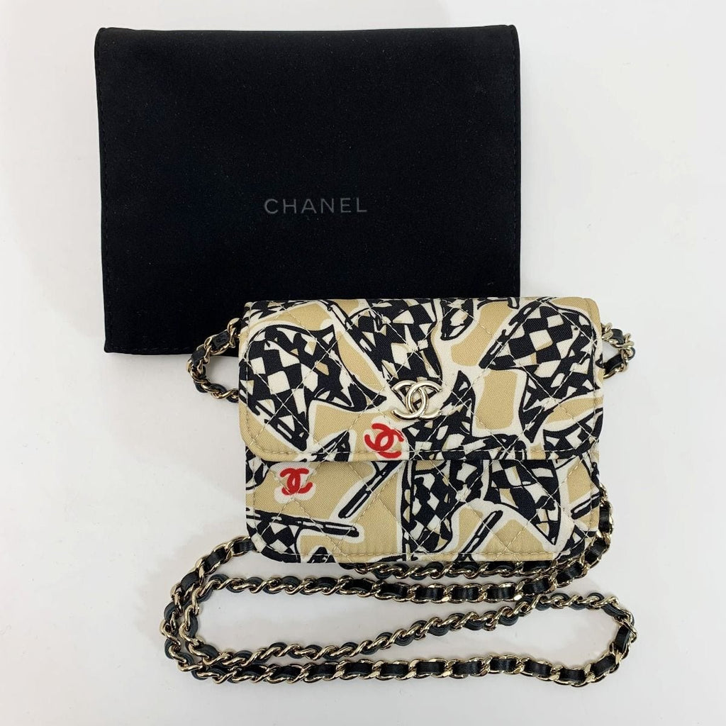 Chanel Accessory Pouch Black Gold Checkered Flag — view 6