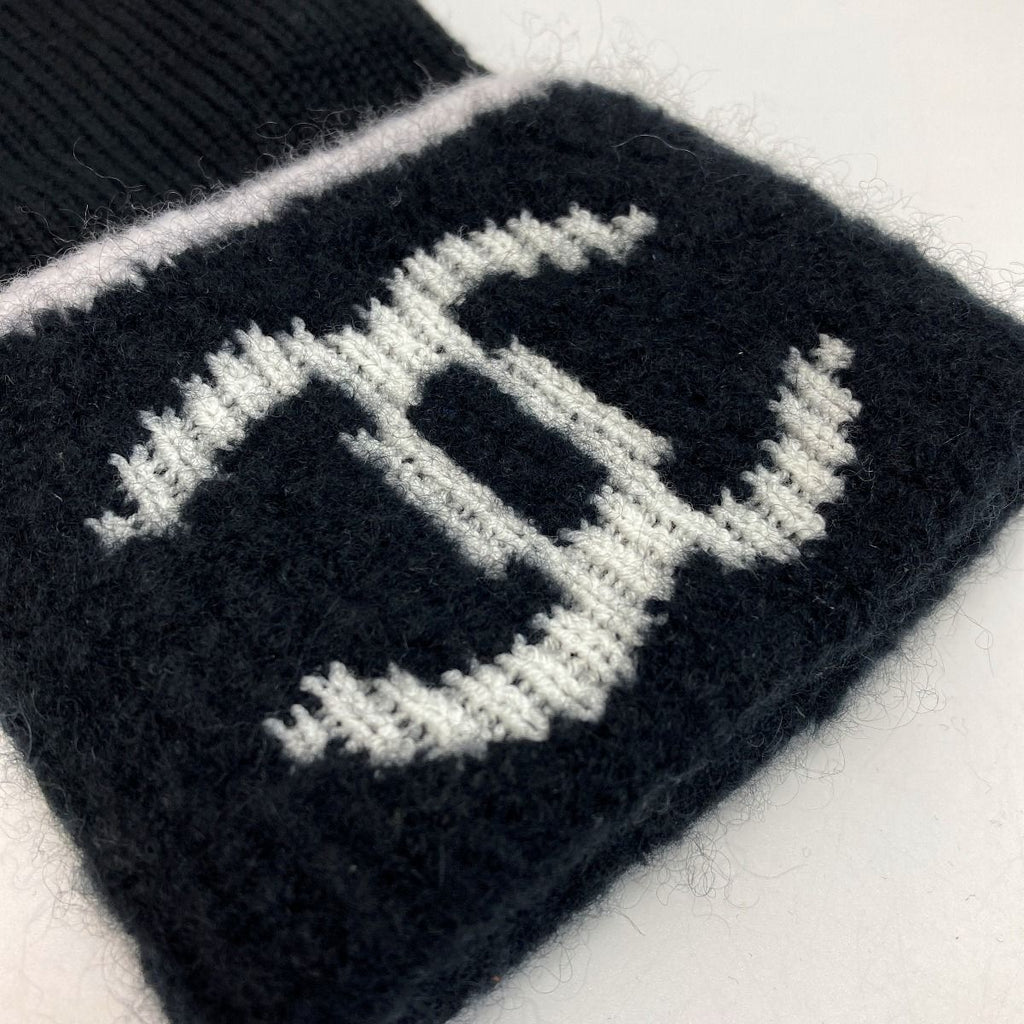 Chanel Coco Mark Gloves Black Knit — view 5