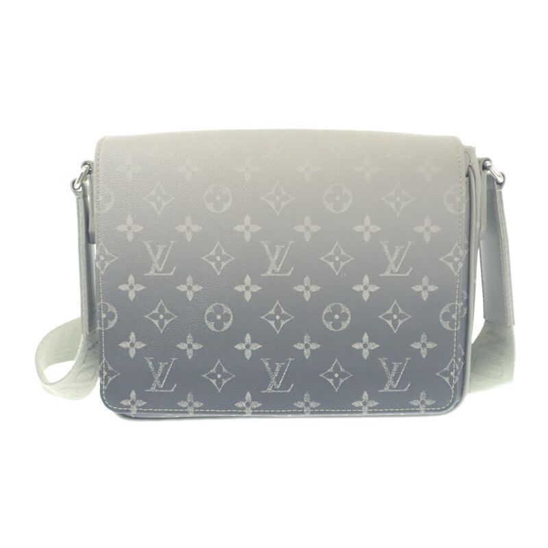 Louis Vuitton District PM NV3 Shoulder Bag Monogram Gradient Canvas — view 2