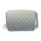 Louis Vuitton District PM NV3 Shoulder Bag Monogram Gradient Canvas — view 2