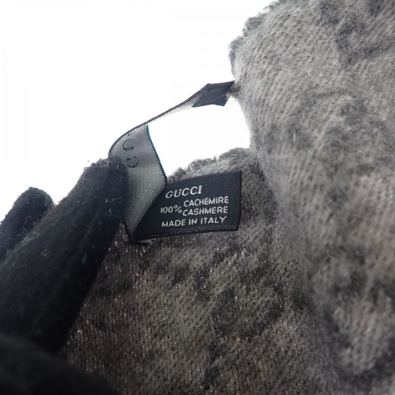 Gucci GG Pattern Scarf Cashmere Gray — view 4