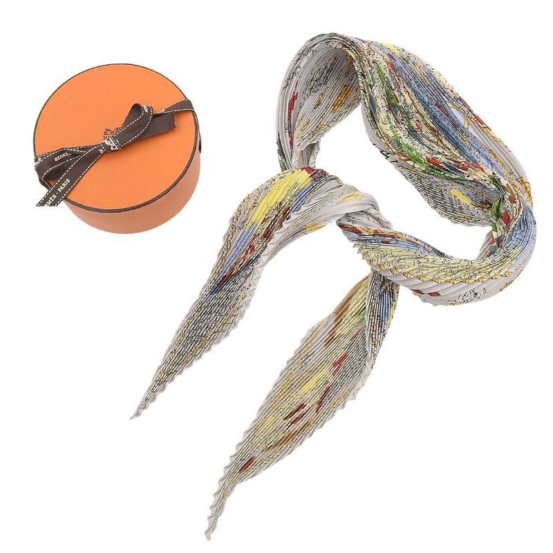 Hermes Item Mont Sainct Michel Saint Pleated Scarf — view 3