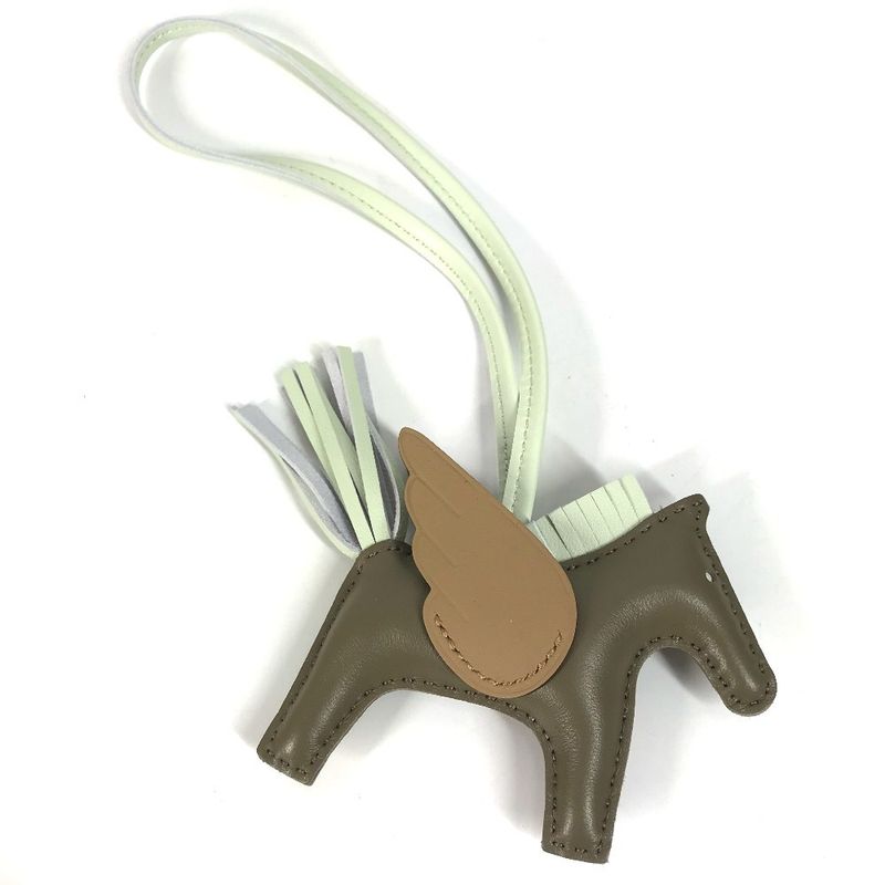 Hermes Charm Pegase Pegasus PM Ano Milo Bizcui Etoupe Brownish — view 2