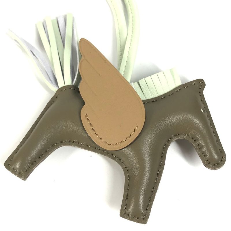 Hermes Charm Pegase Pegasus PM Ano Milo Bizcui Etoupe Brownish — view 6