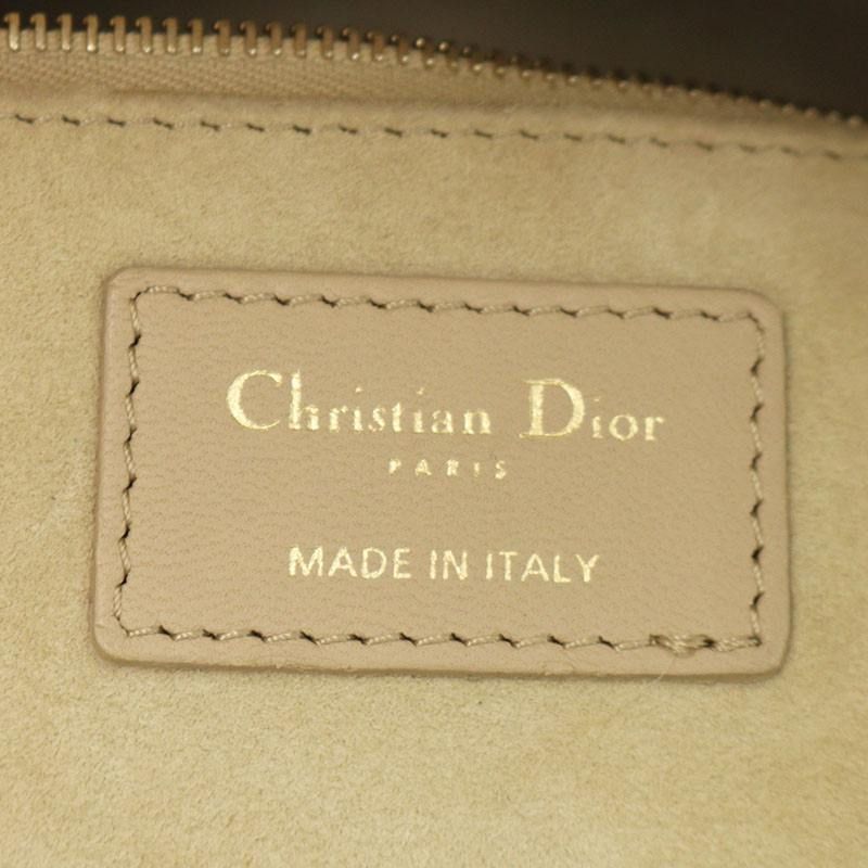 Christian Dior Lady Quilted 2wayleather Handbag Medium — view 3