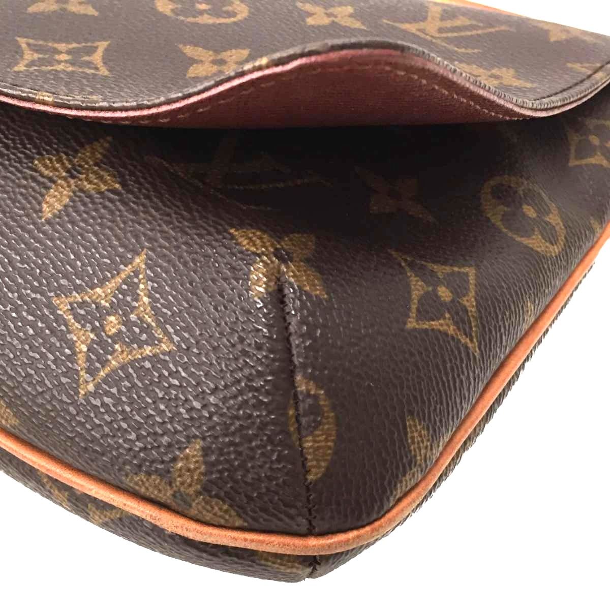 Louis Vuitton Monogram Musette Tango Shoulder Bag — view 5