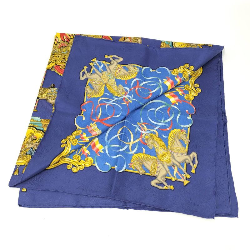Hermes Carre 90 Luna Park Scarf Silk — view 2