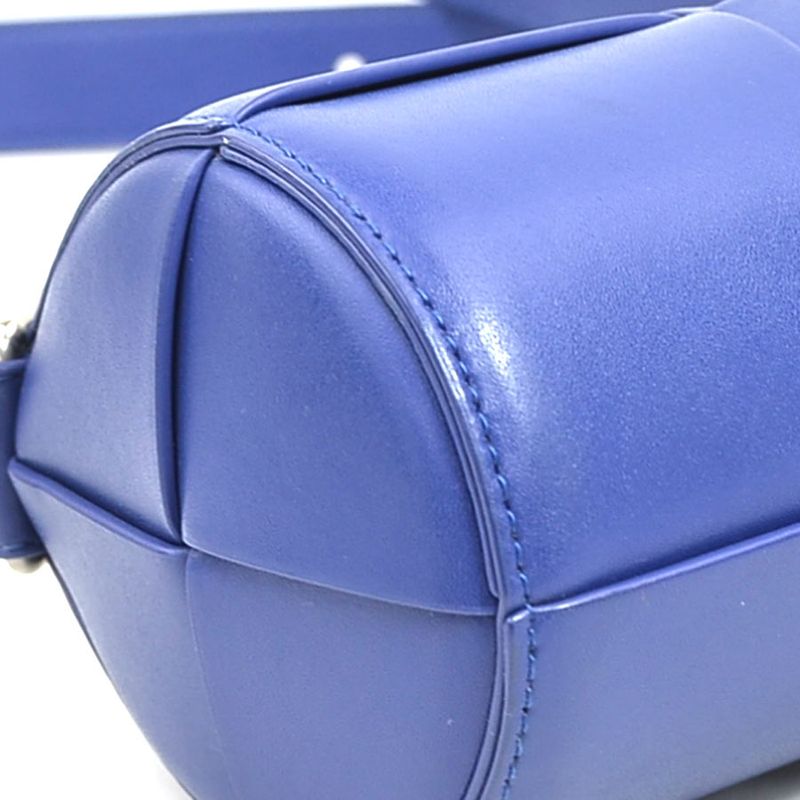 Bottega Veneta Shoulder Bag Maxi Intrecciato Small Canetto — view 7