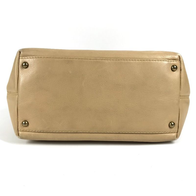 Chanel Handbag Turnlock CC Leather Beige — view 5