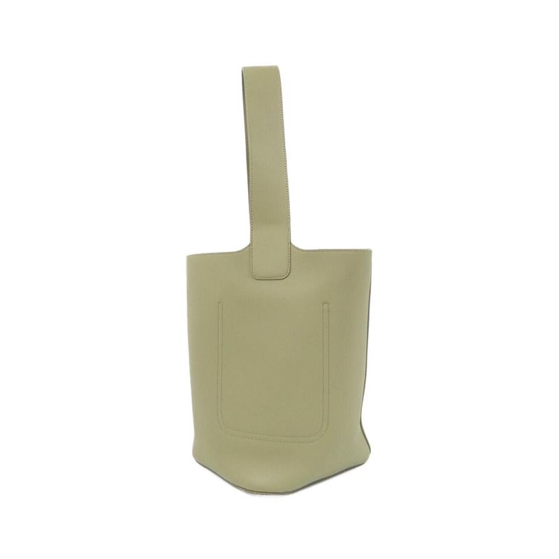 Loewe Pebble Bucket Bag Medium Aanbbbwx 01 Shoulder — view 2