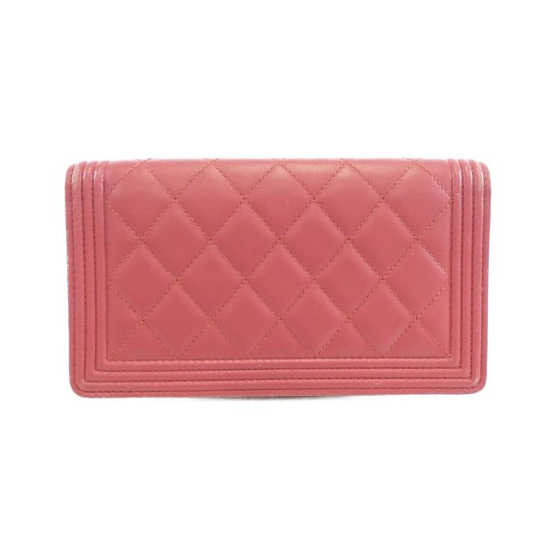 Chanel Boy Line 68722 Wallet — view 2