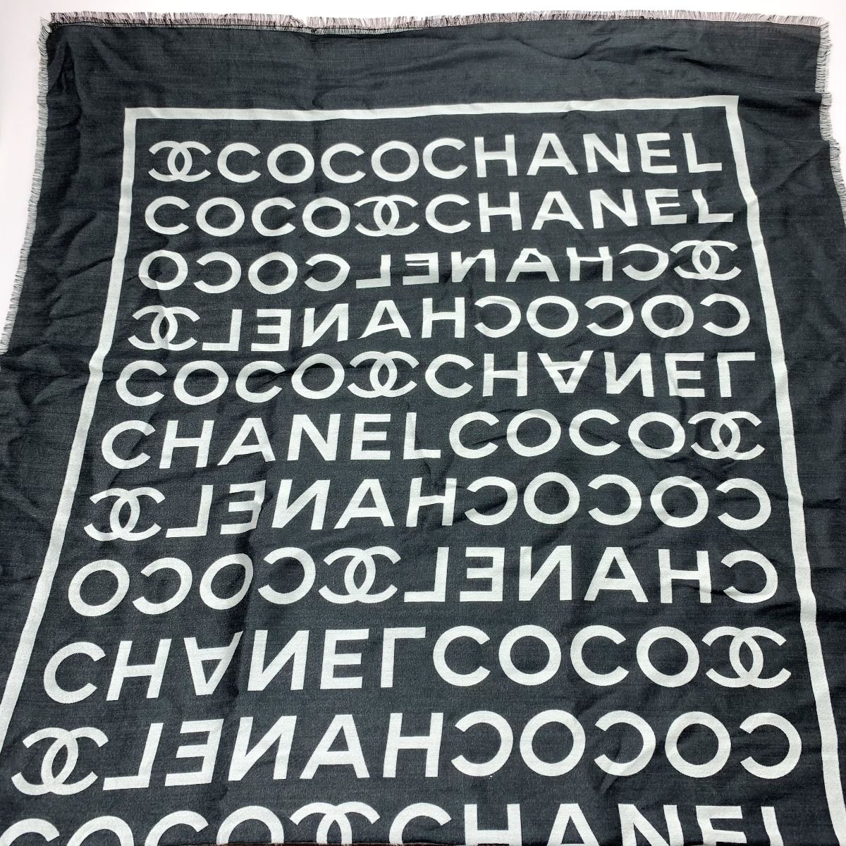 Chanel Coco Large Stole Black Gray — view 4