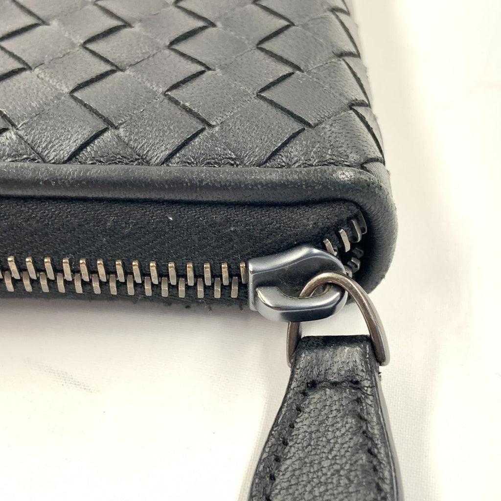 Bottega Veneta Intrecciato Round Zipper Long Wallet — view 3