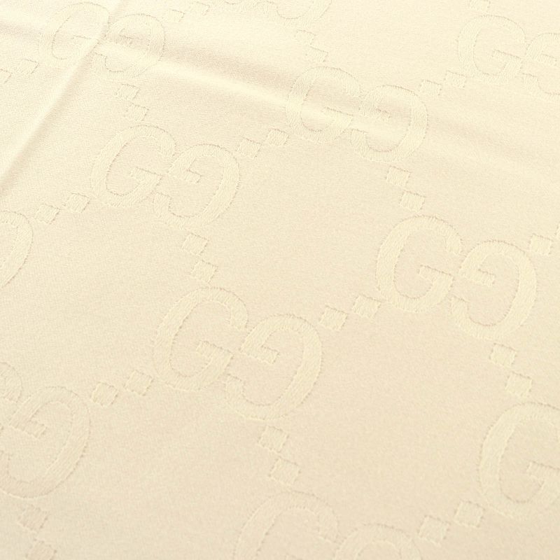 Gucci Wool Silk GG Jacquard Fringe Large Shawl Blanket Light Beige 135 — view 3