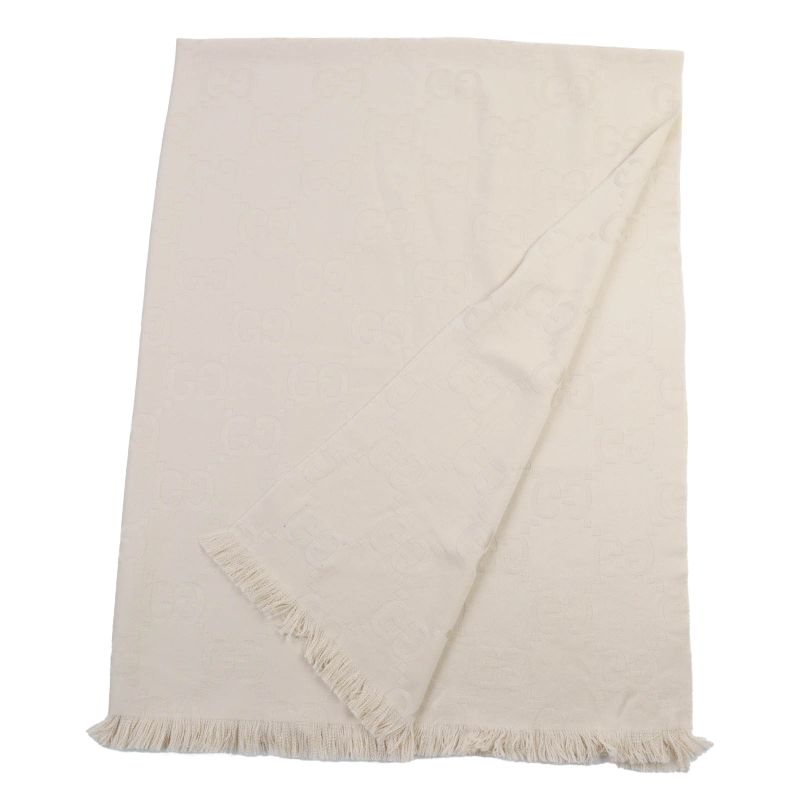 Gucci Wool Silk GG Jacquard Large Blanket Shawl Beige 135 180 cm — view 2