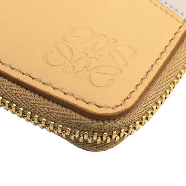 Loewe Puzzle Coin Card Holder in Classic Calf C510 Z40 X27 — view 6