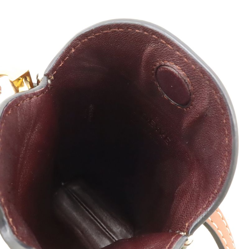 Loewe Anagram Gate Pocket Shoulder Pouch Pochette Calfskin Leather — view 6