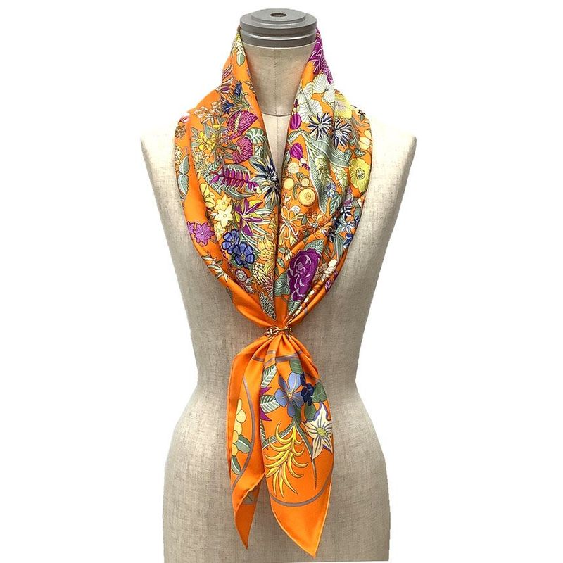 Hermes Carre 90 Scarf Planifleurs Silk Orange 2023 Autumn Winter — view 2