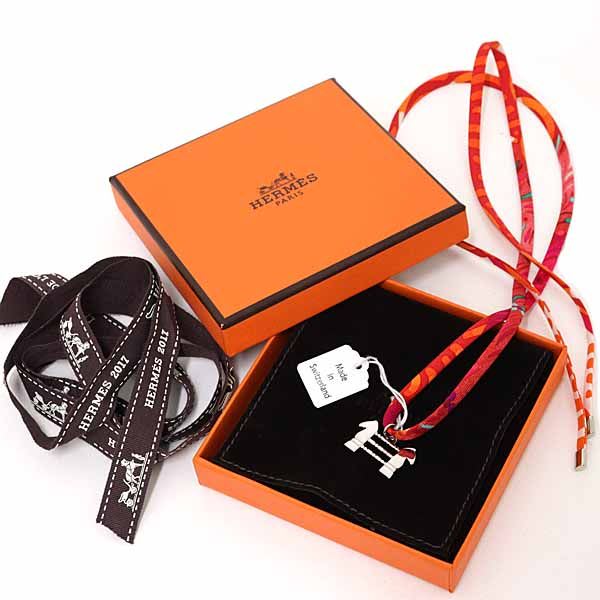 Hermes Silk Bracelet Choker Charm 2017 Paris Main Store Limited Not Released — view 3