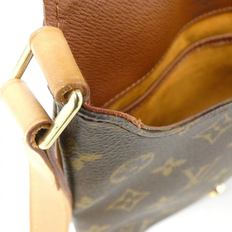 Louis Vuitton Monogram Musette Salsa Shoulder Bag Vintage — view 9