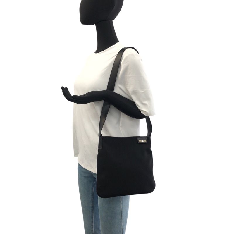 Gucci Black Silver Hardware Canvas Leather 019 0422 Shoulder Bag Pochette — view 4