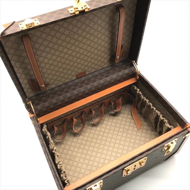 Celine Macadam Triomphe Hand Cosmetic Box Trunk Case Purse — view 8