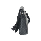 Louis Vuitton Damier Graphite Shoulder Bag Daniel GM — view 6