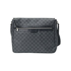 Louis Vuitton Damier Graphite Shoulder Bag Daniel GM — view 3