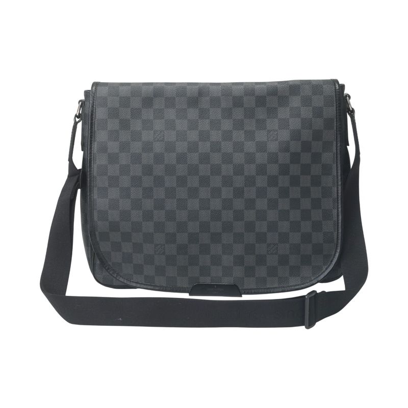 Louis Vuitton Damier Graphite Shoulder Bag Daniel GM — view 2