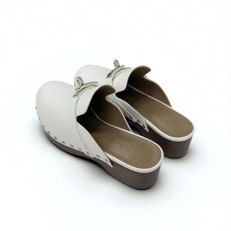 Hermes Carlotta Sandals Shoes Leather White Silver Kelly Hardware Sabo Mule — view 4