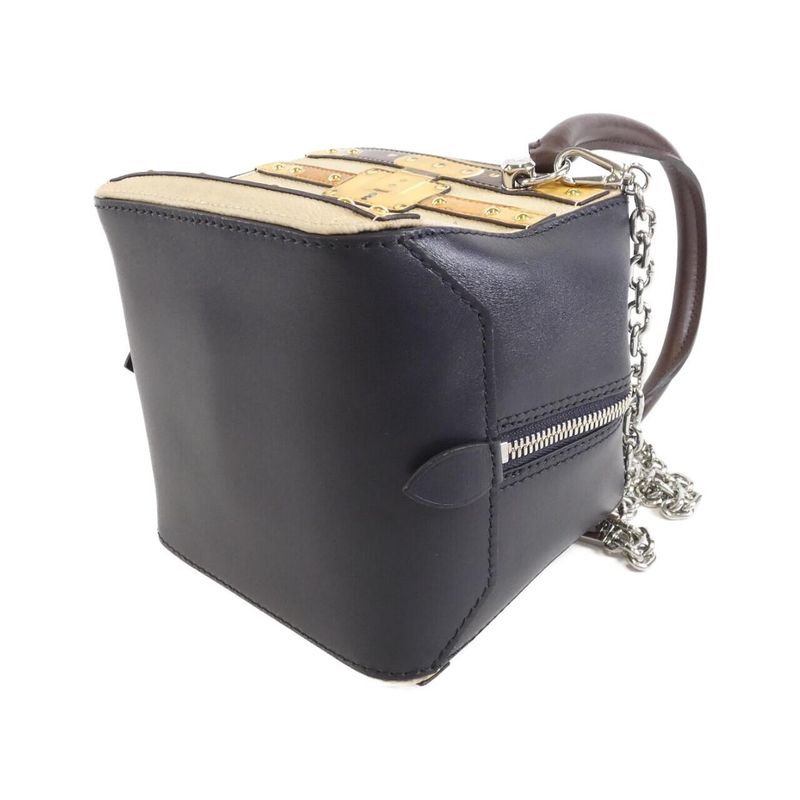 Louis Vuitton Square Bag — view 3