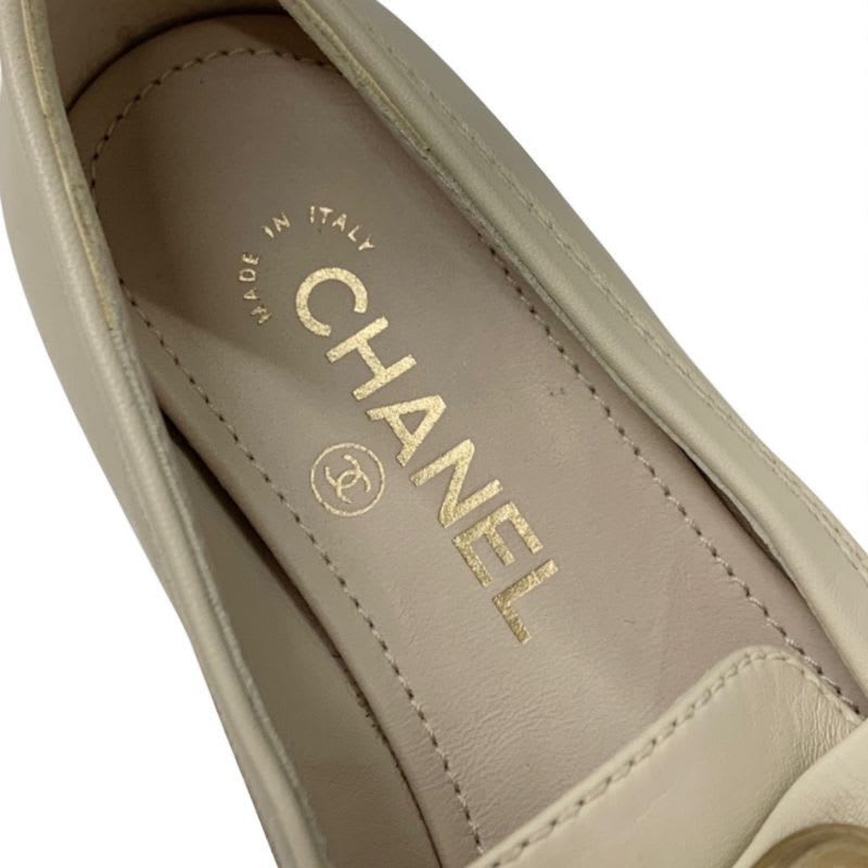 Chanel Loafer Leather Shoes Beige Gold Coco Mark Flat — view 7