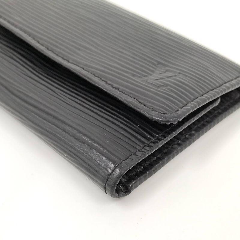 Louis Vuitton Multicles 6 6-Rib Key Case Epi Noir Black — view 4