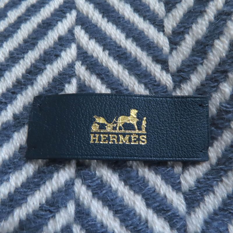 Hermes 100% Cashmere Chevron Patterned Large Scarf Shawl With Cowhide Blunt — view 8