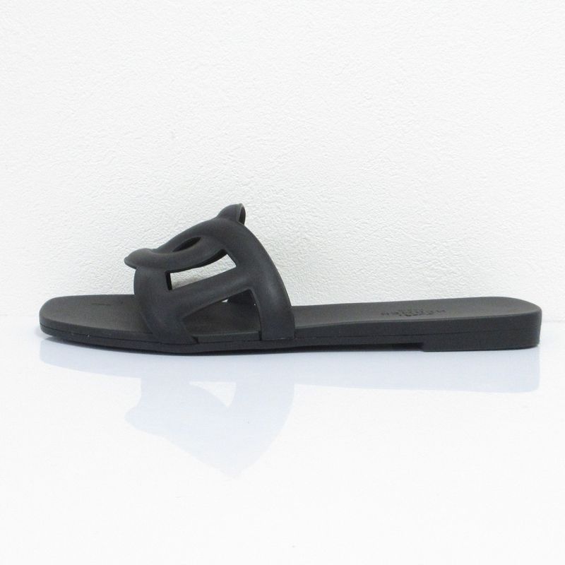 Hermes Aloha Flat Sandals Mules 35 Black — view 2