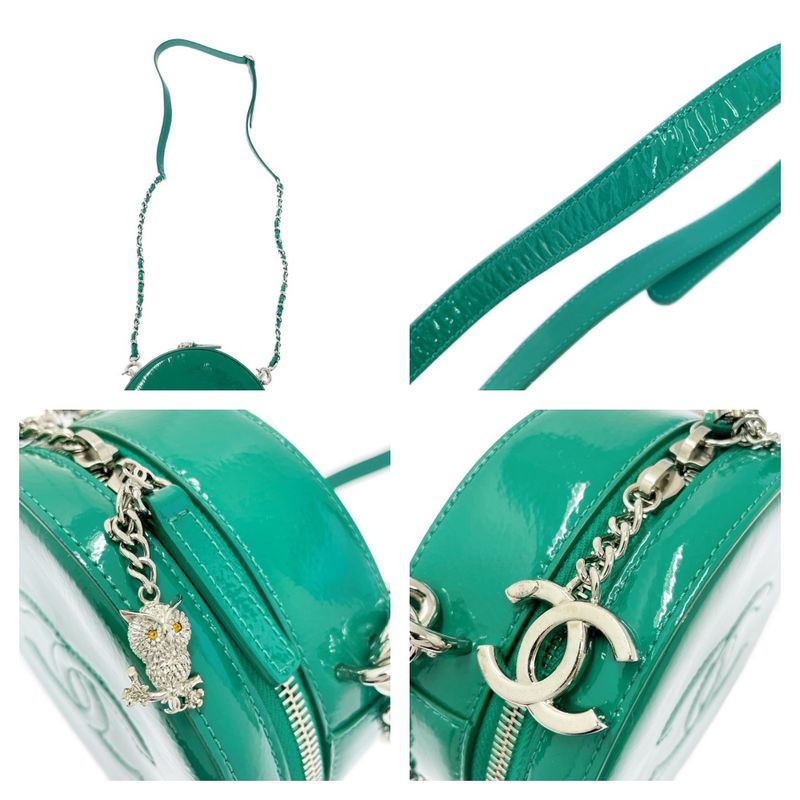 Chanel Patent Leather Round As Earth Chain Shoulder Bag Green — view 9