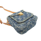 Louis Vuitton Shoulder Bag — view 4