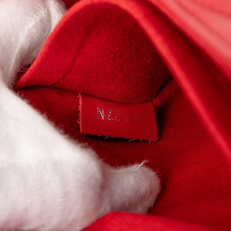 Louis Vuitton New Wave Chain Bag MM Shoulder 2-Way Red — view 6