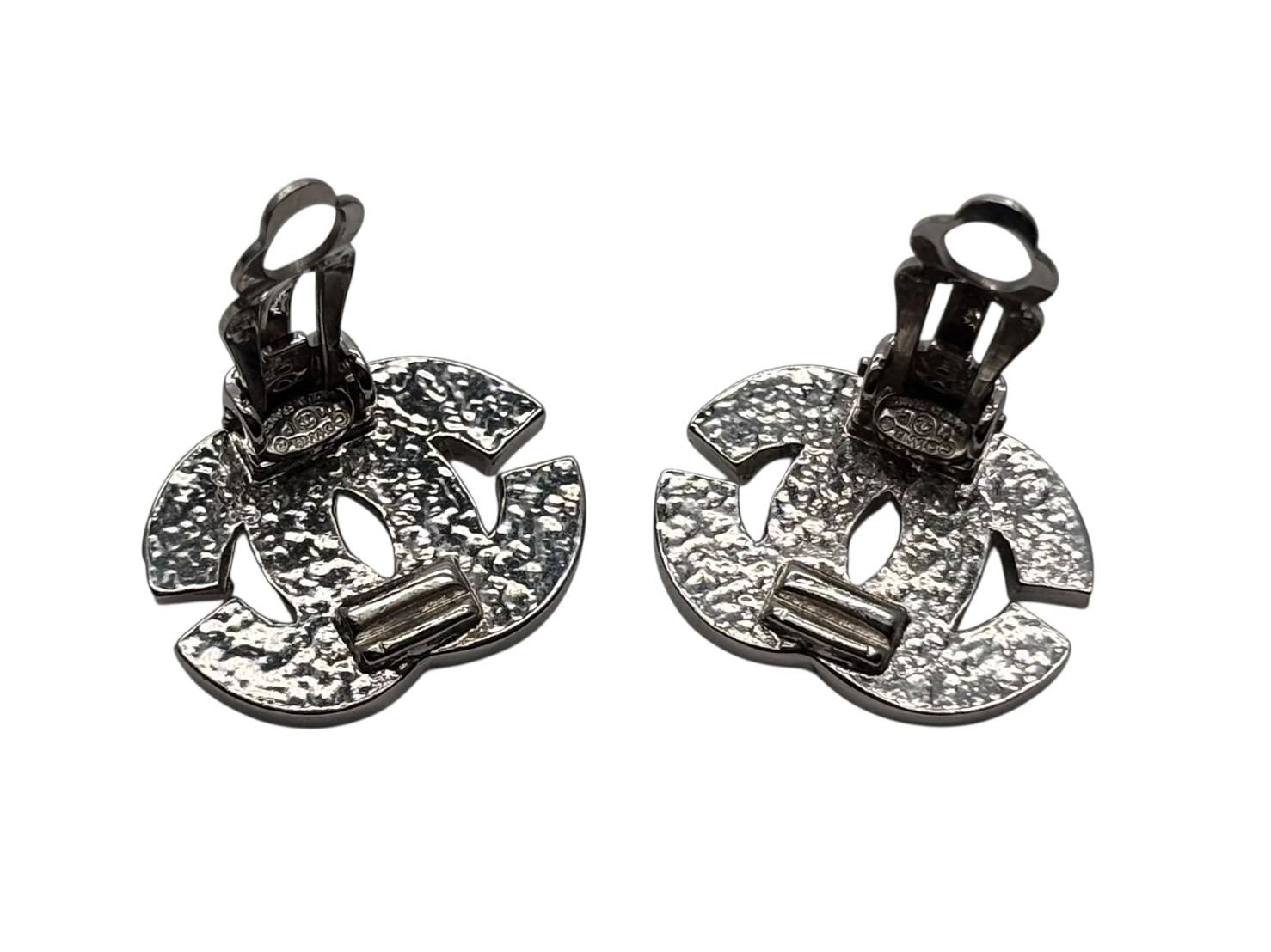 Chanel CC Logo Rhinestone Silver Earrings 01 — view 7