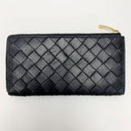 Bottega Veneta Intrecciato Long Wallet Black with Cloth Bag — view 3