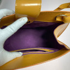 Louis Vuitton Epi Clunew Shoulder Bag Yellow — view 7