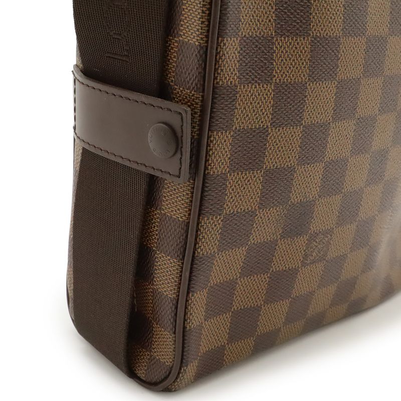 Louis Vuitton Damier Olaf PM Shoulder Bag Pochette Crossbody — view 7