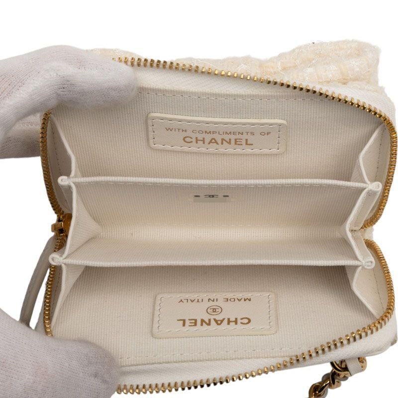 Chanel Coco Mark Ribbon Mini Chain Wallet Coin Case White Tweed Leather — view 4