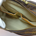Louis Vuitton Monogram Reporter GM Shoulder Bag Brown — view 6
