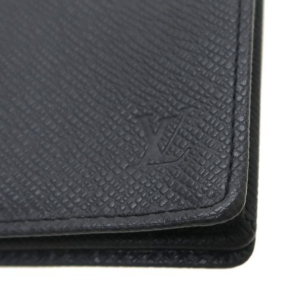 Louis Vuitton Taiga Card Holder Cles Di — view 5