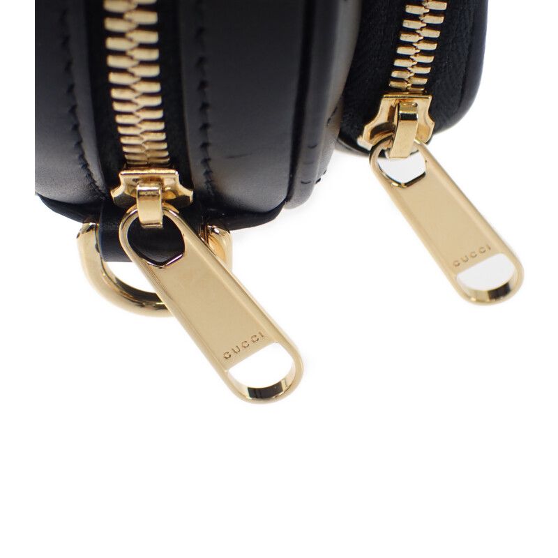 Gucci Interlocking G Heart Shoulder Bag Calf Black Gold Hardware — view 8