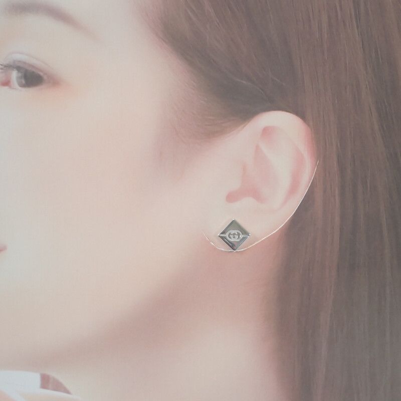 Gucci Diagonal j8400 8106 Earrings Star Ring Silver — view 7