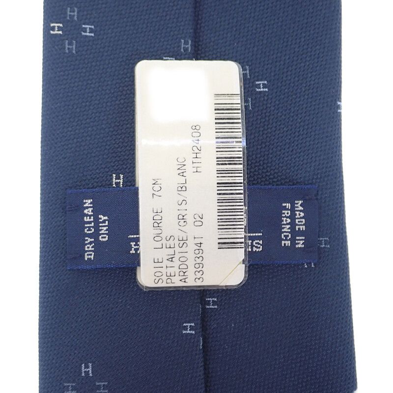 Hermes Silk Tie Petal T-02 Navy — view 4