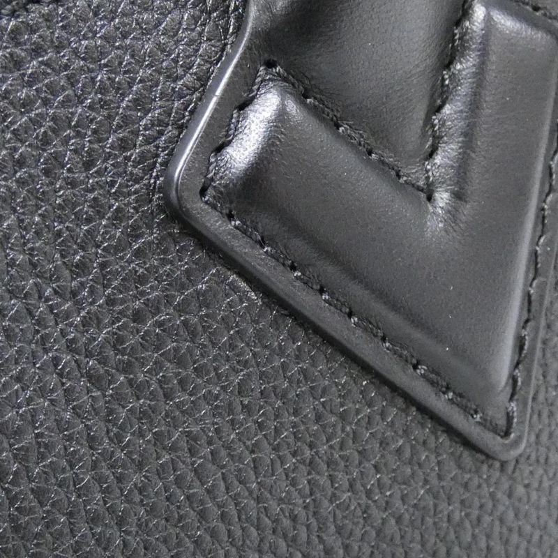 Louis Vuitton on My Side PM Bag — view 4
