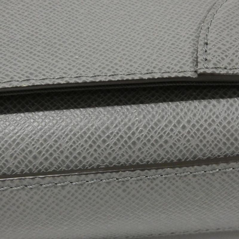 Louis Vuitton Taiga New Flap Messenger Shoulder Bag — view 7